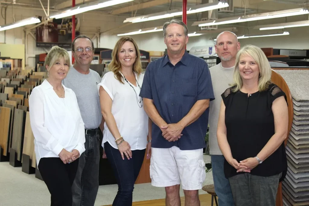 41d760f7-d15c-447d-bfdf-cb27df3d799c-1 Team | Bixby Knolls Carpet